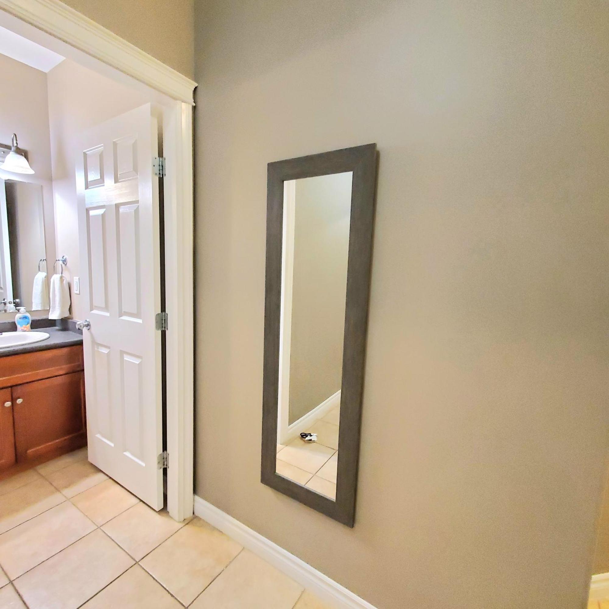 Private 2 Bedrooms Suite Near Hwy 1, Cultus Lake, Heritage Park, Fishing, Coliseum Chilliwack Rom bilde