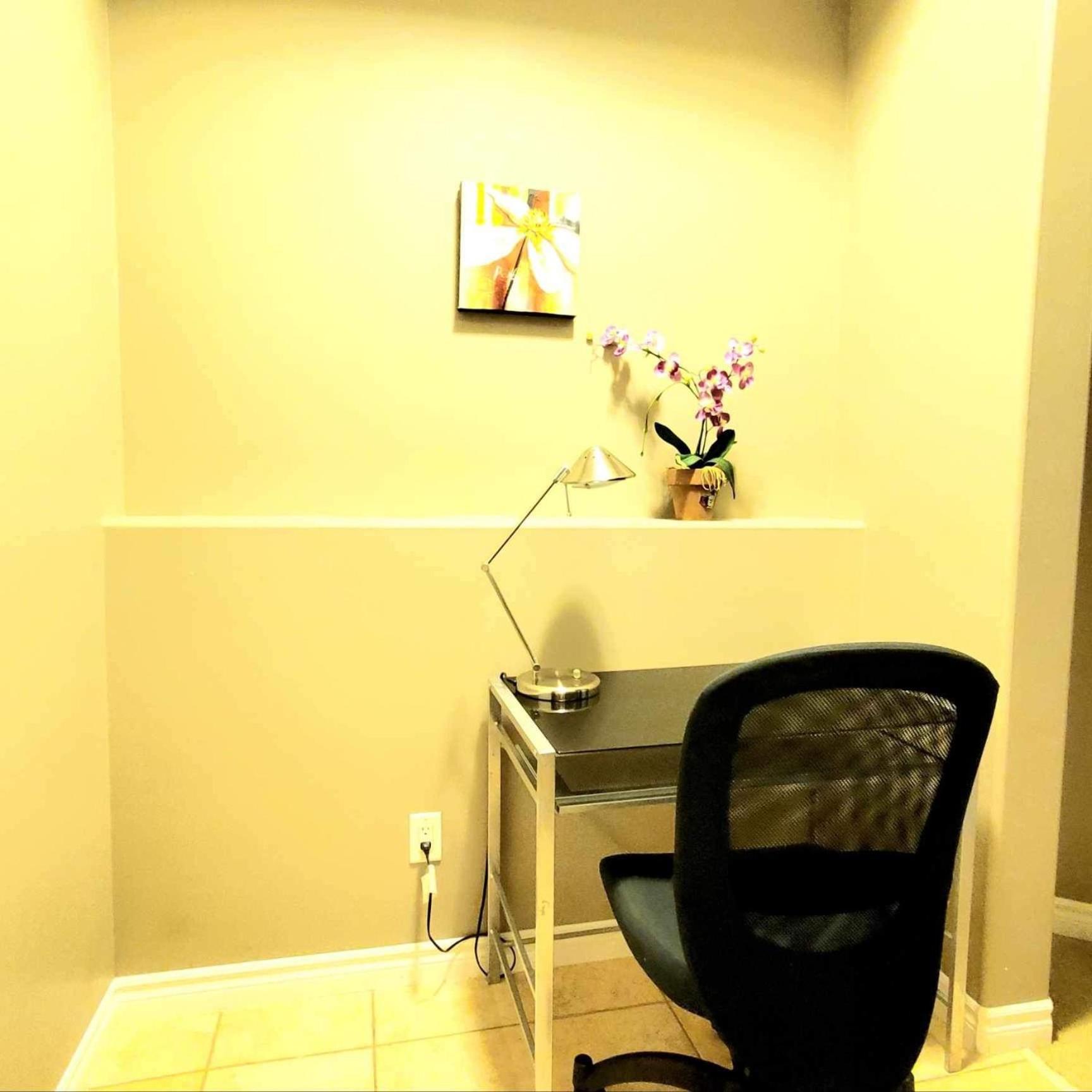 Private 2 Bedrooms Suite Near Hwy 1, Cultus Lake, Heritage Park, Fishing, Coliseum Chilliwack Eksteriør bilde